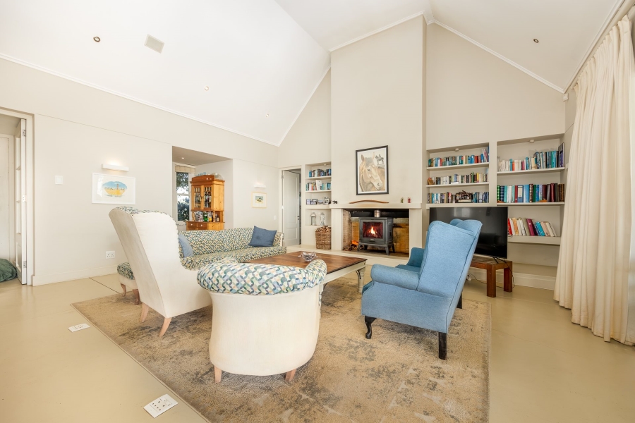 5 Bedroom Property for Sale in Stellenbosch Farms Western Cape